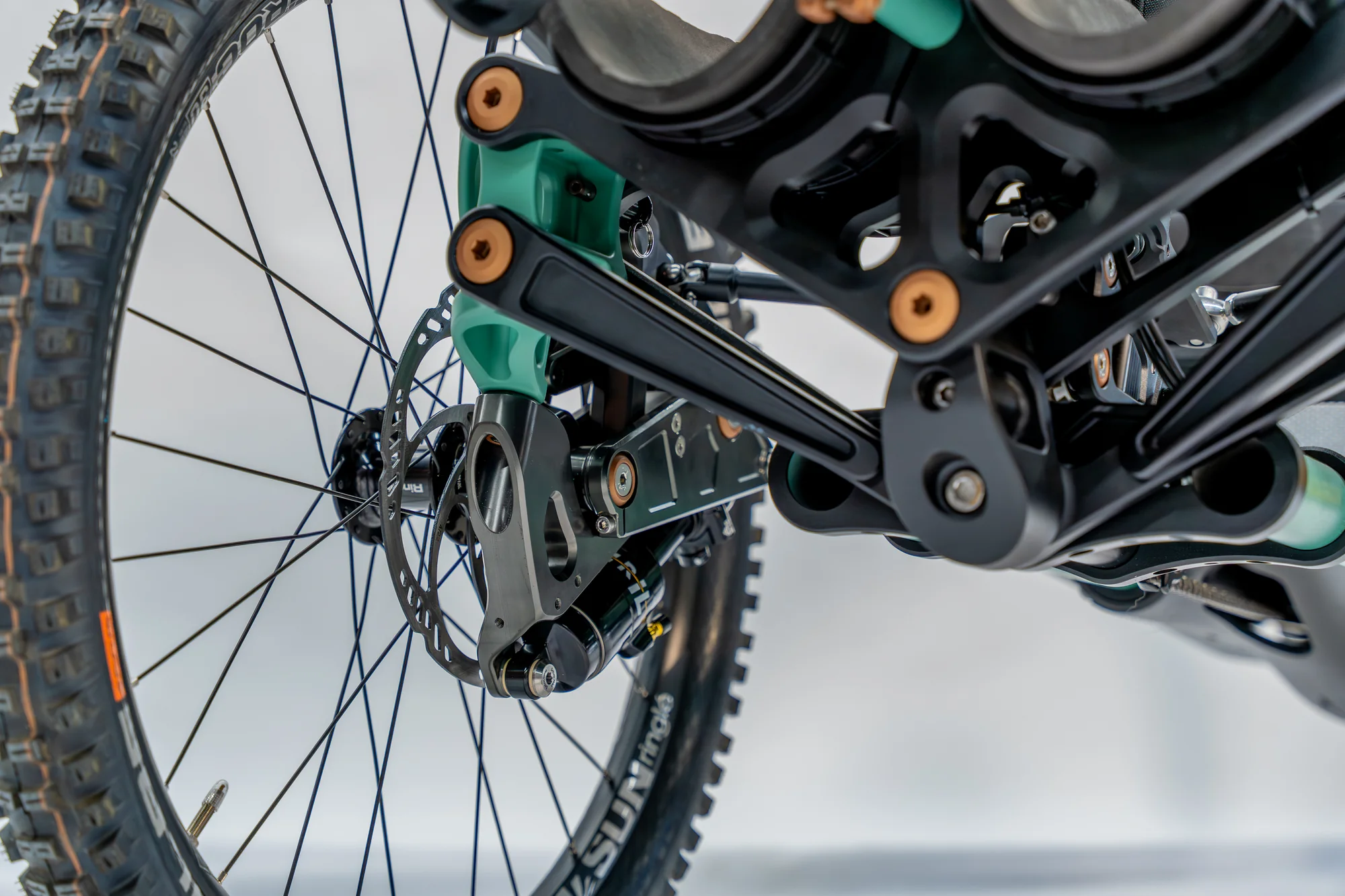 Detail der Bowhead RX Vorderachse